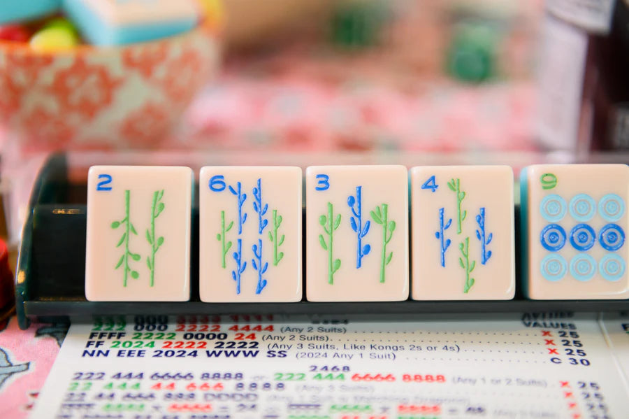 Menschie Mahjong Set by Goldielox