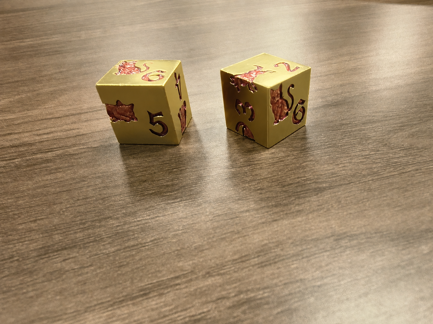 Metal Mahjong Dice | D6 Pair for Mah Jongg | Engraved Dog & Cat Dice | Mah Jongg Dice for Pet-Lovers